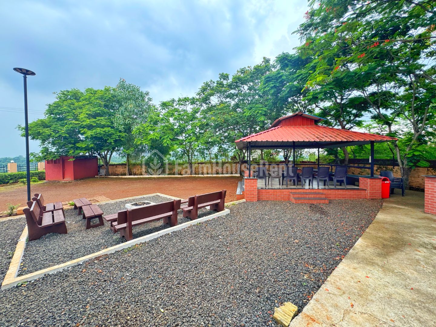 Saputara Weekend Home