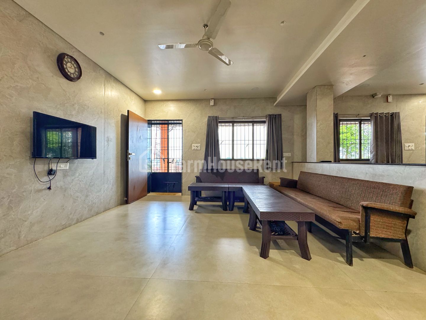 Saputara Weekend Home