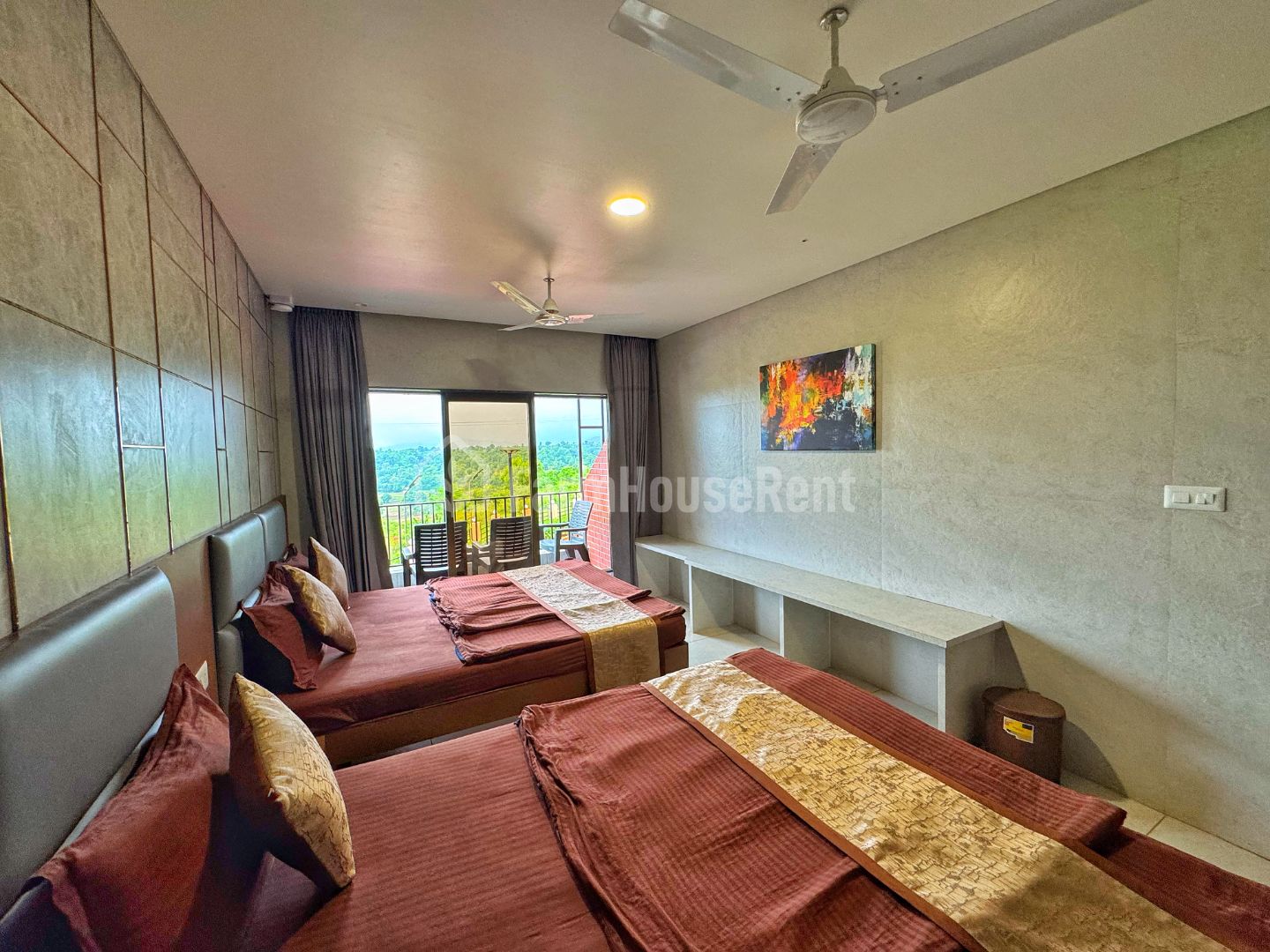 Saputara Weekend Home