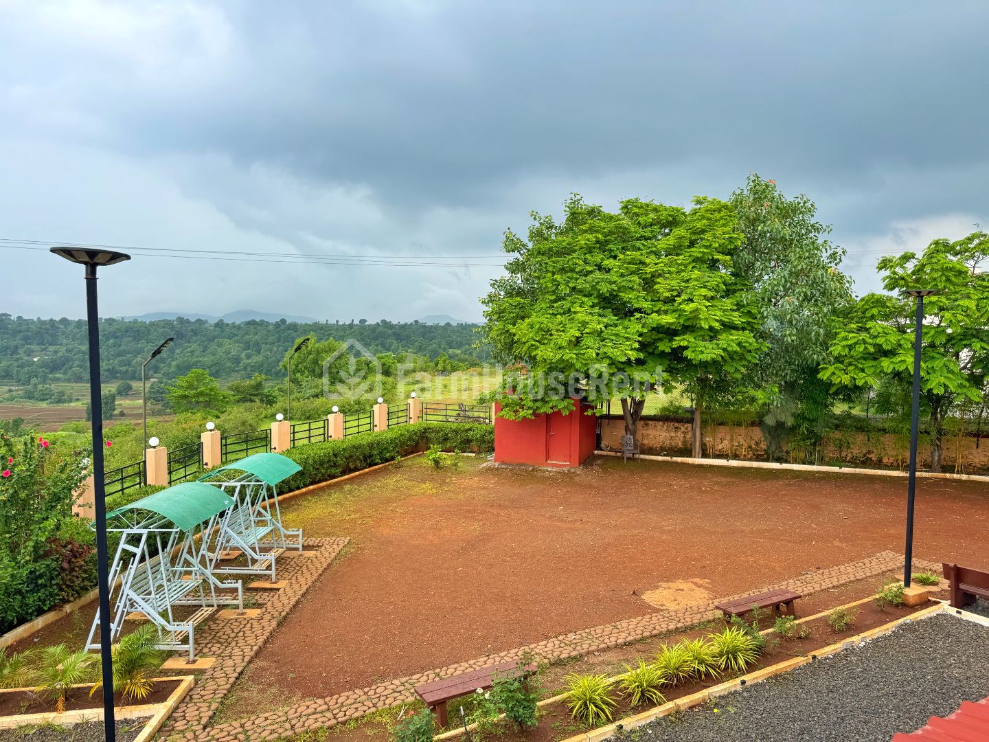 Saputara Weekend Home
